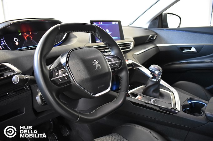 PEUGEOT 3008 PureTech Turbo 130 S&S Allure